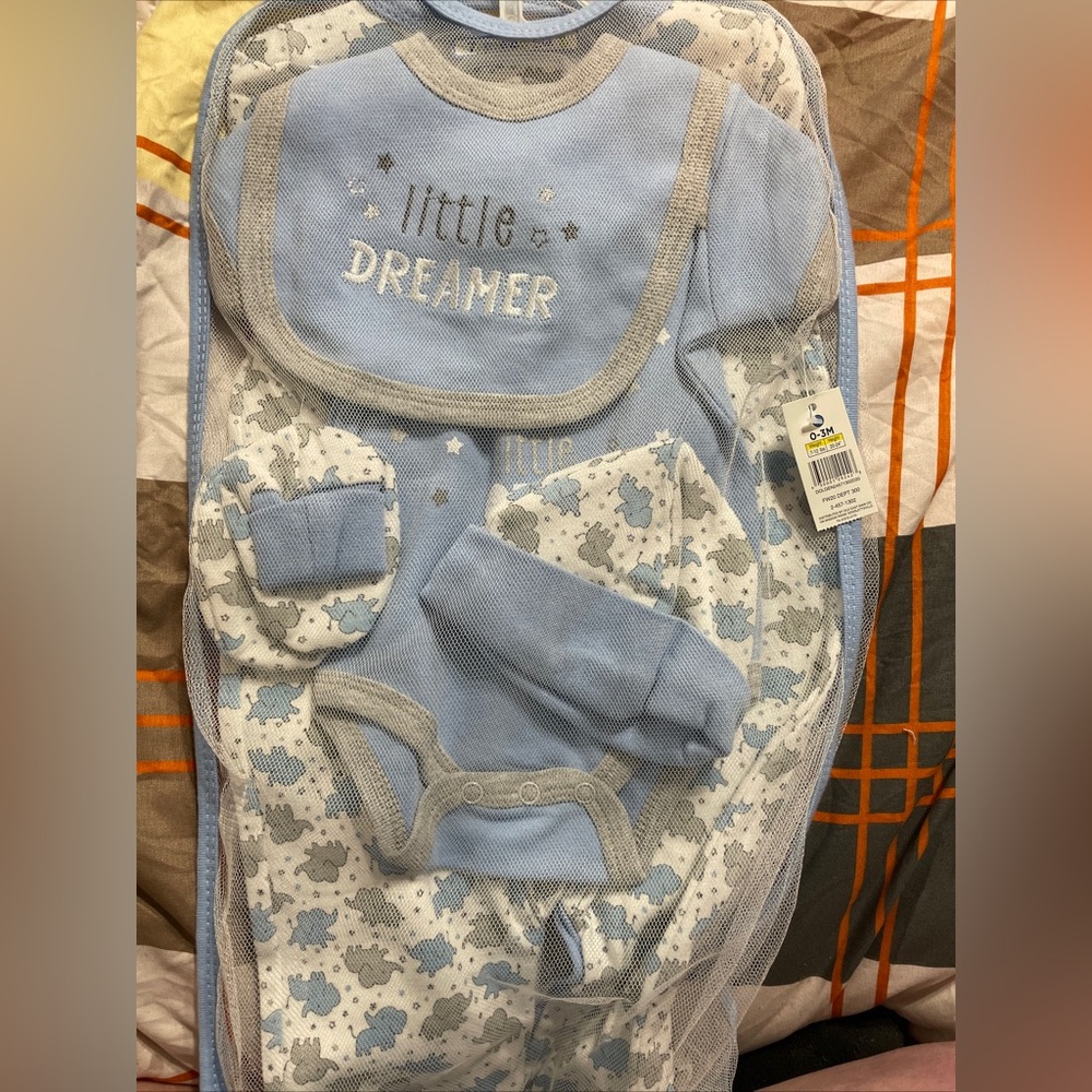 NWT 7pc set